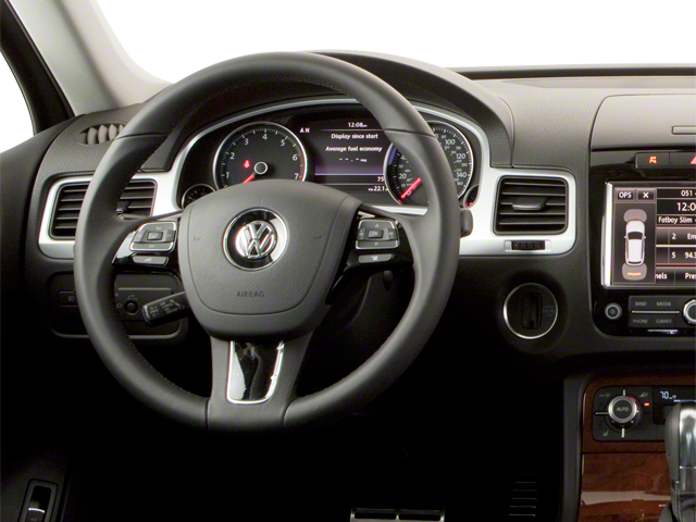 2012 Volkswagen Touareg Lux
