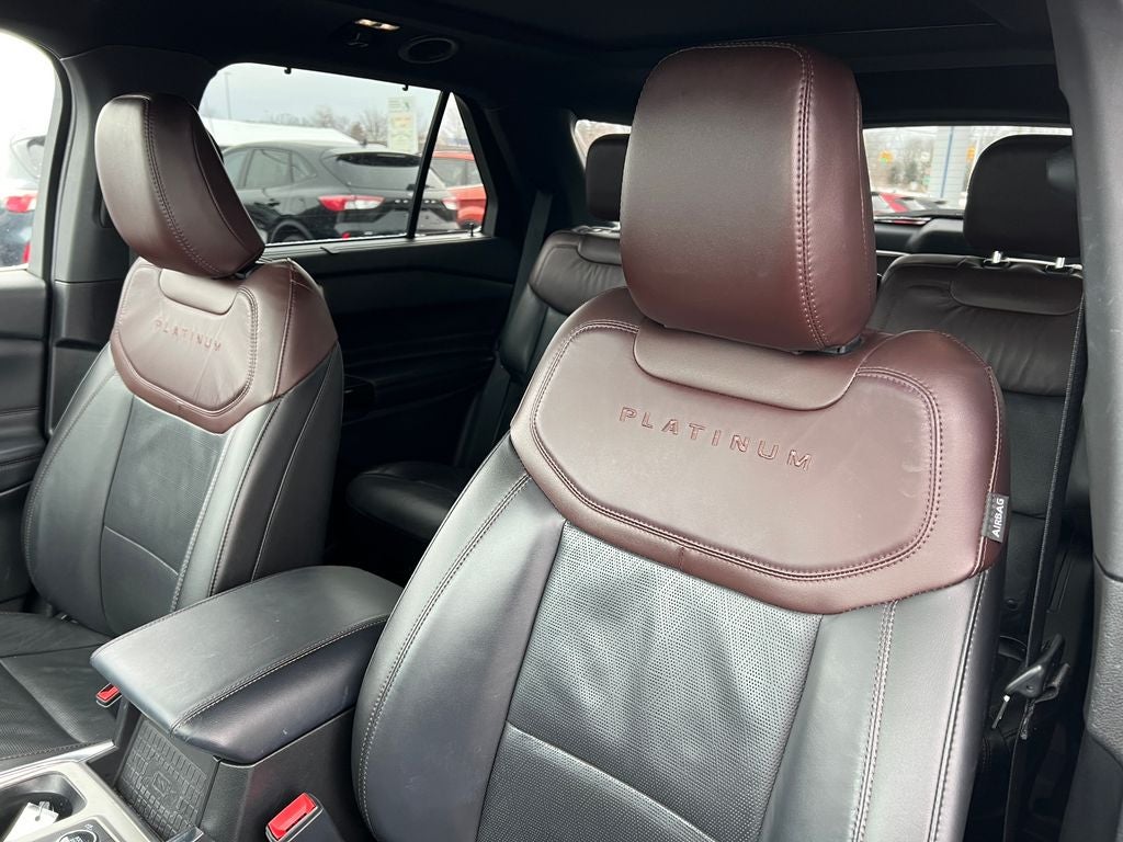 2022 Ford Explorer Platinum