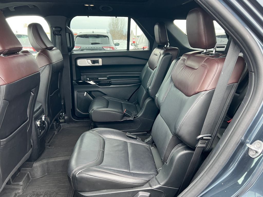 2022 Ford Explorer Platinum