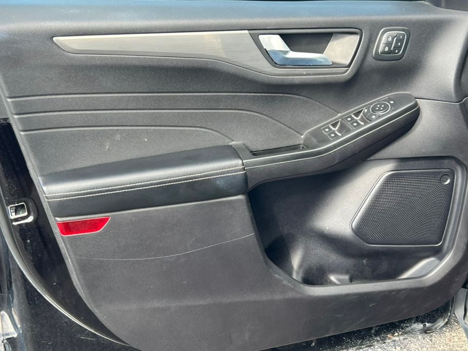 2022 Ford Escape Hybrid Titanium Hybrid