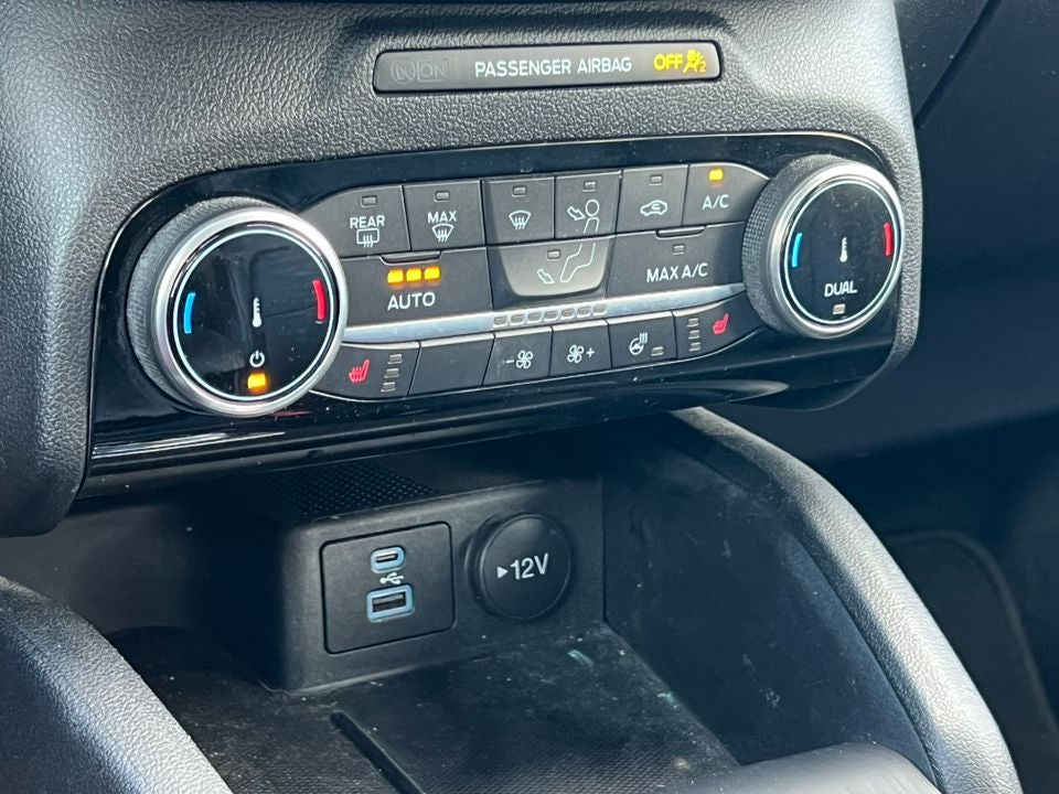 2022 Ford Escape Hybrid Titanium Hybrid