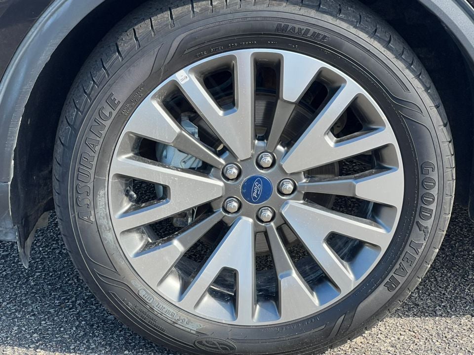 2022 Ford Escape Hybrid Titanium Hybrid