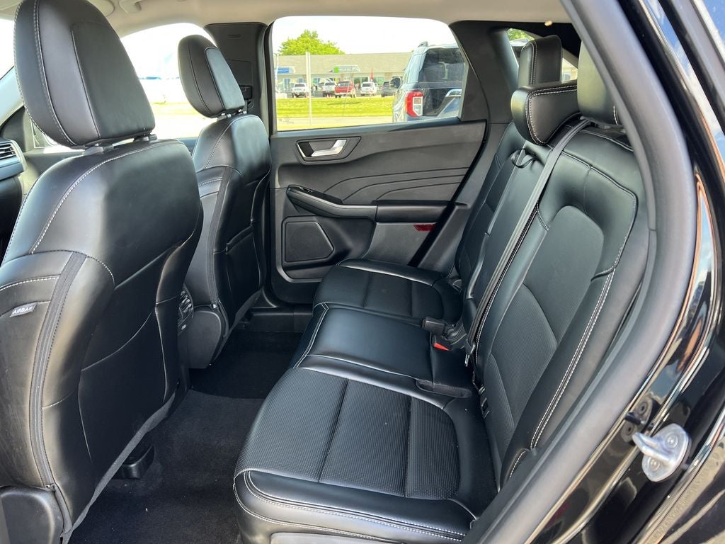 2025 Ford Escape Platinum