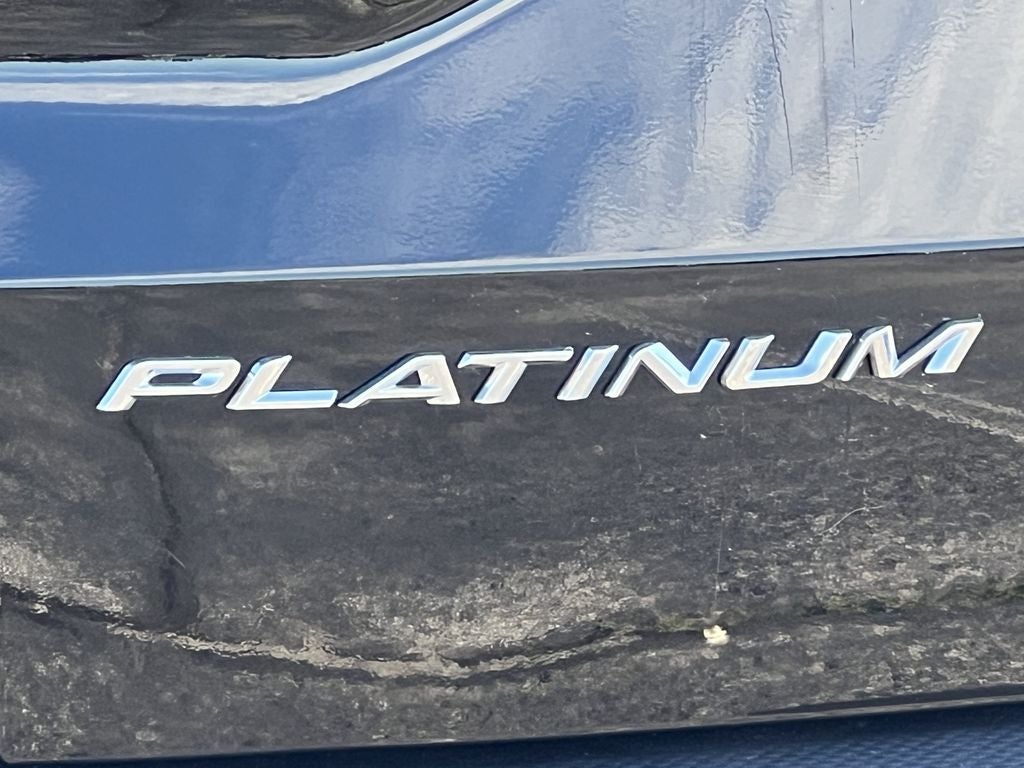 2025 Ford Escape Platinum