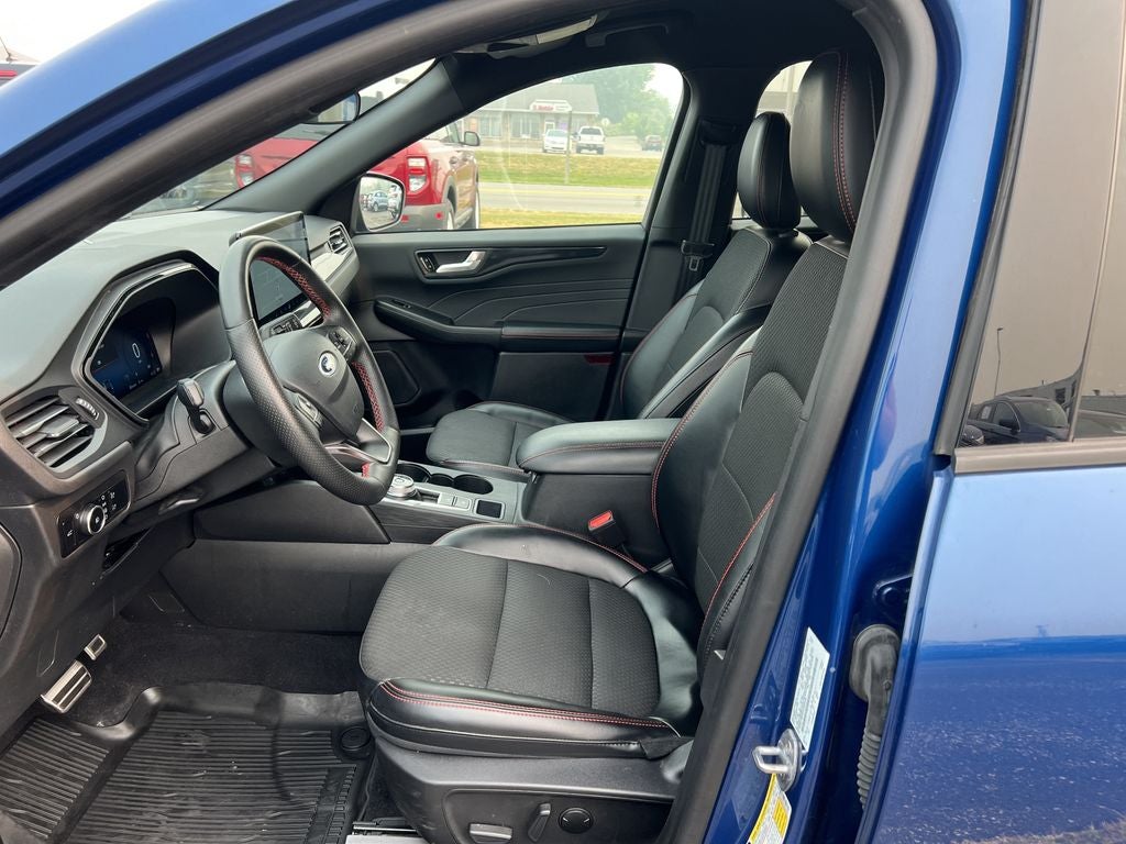 2023 Ford Escape ST-Line Select