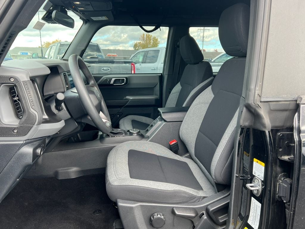 2022 Ford Bronco Base