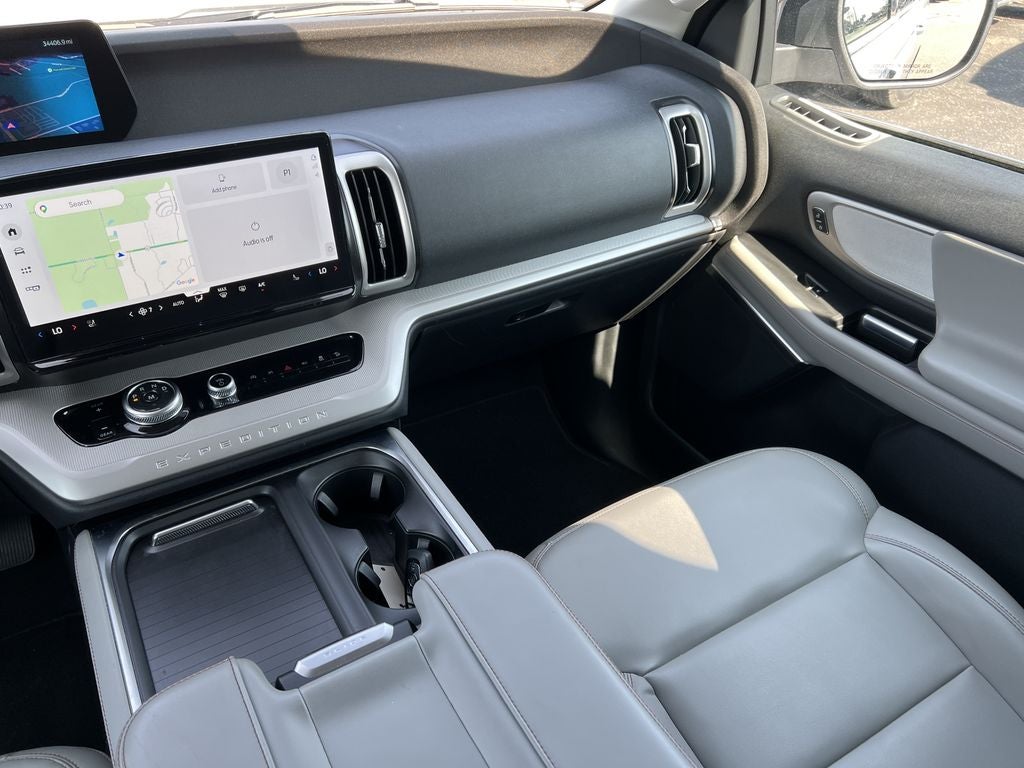 2025 Ford Expedition MAX Active