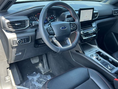 2024 Ford Explorer ST-Line