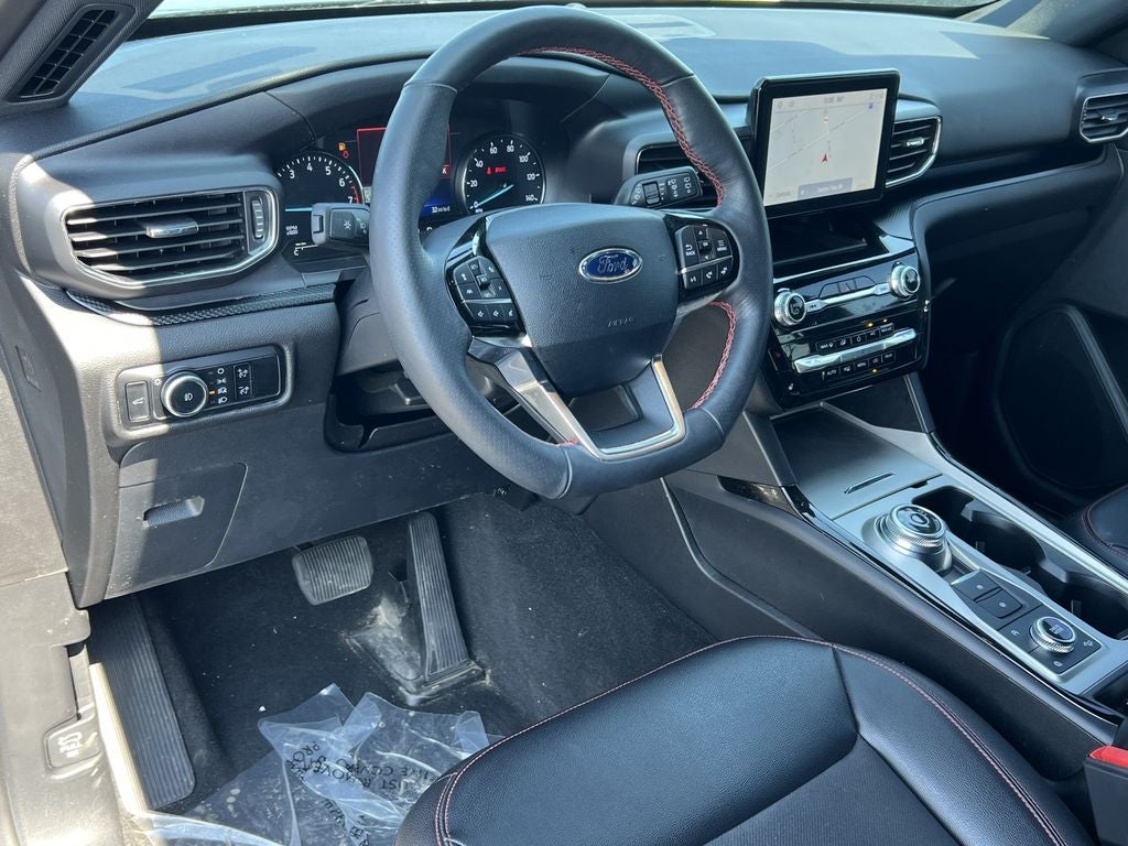 2024 Ford Explorer ST-Line