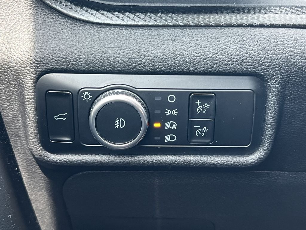 2024 Ford Explorer ST-Line