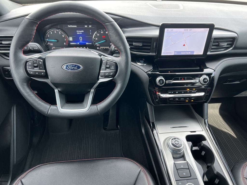 2024 Ford Explorer ST-Line