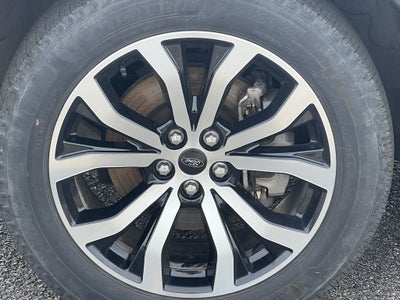 2024 Ford Explorer ST-Line