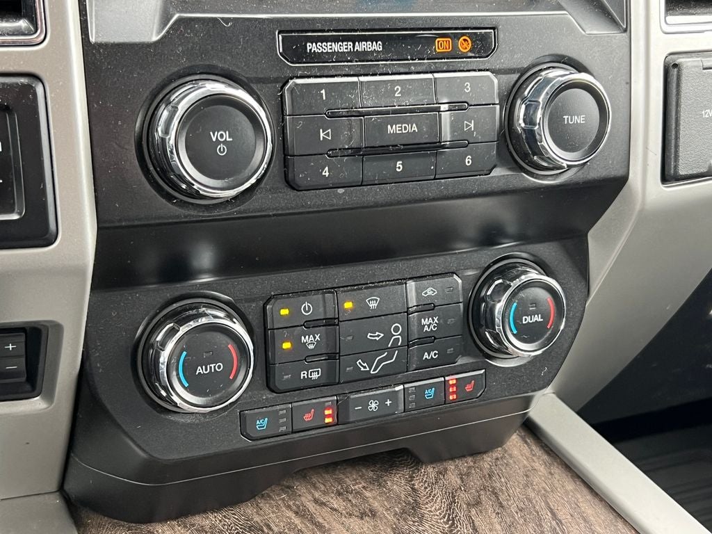 2019 Ford F-350 LARIAT