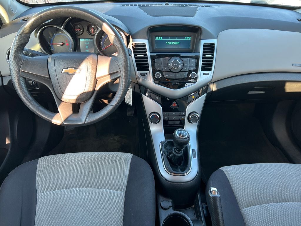 2015 Chevrolet Cruze LS