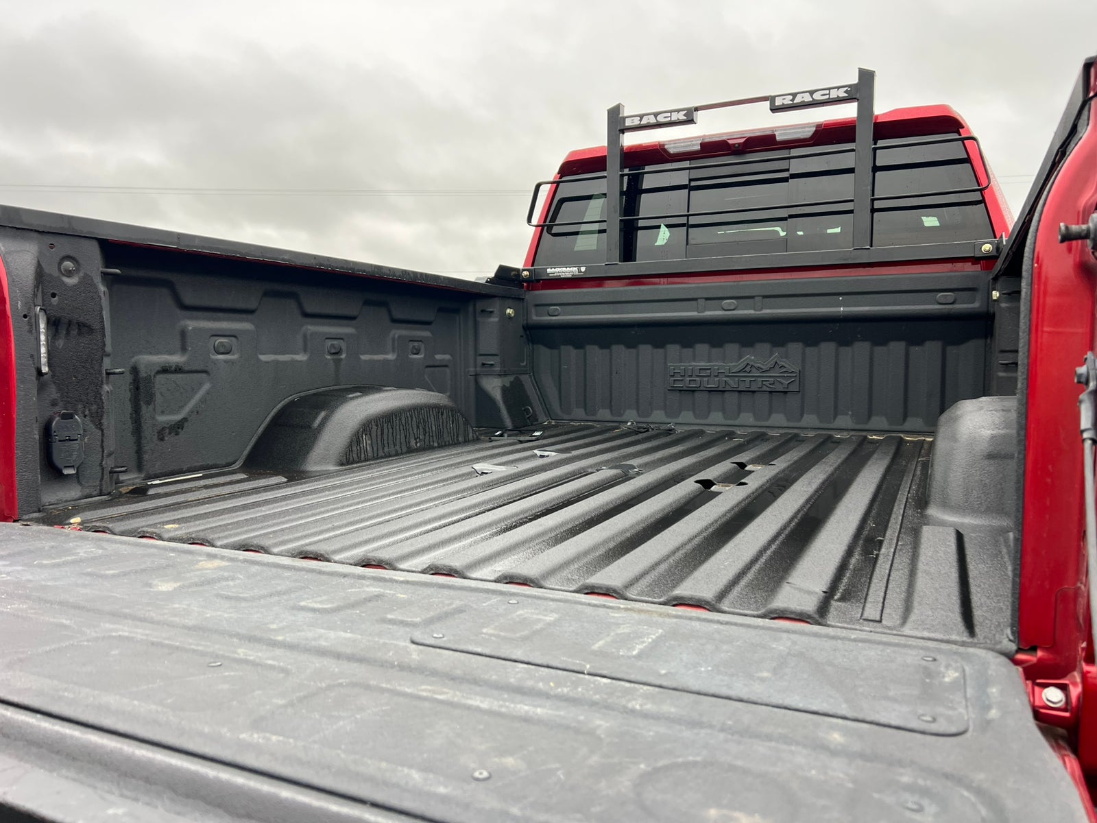 2023 Chevrolet Silverado High Country
