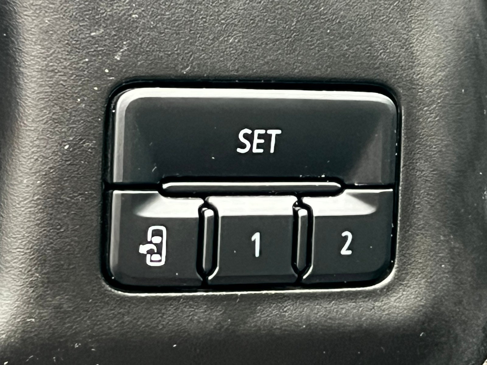 2023 Chevrolet Silverado High Country