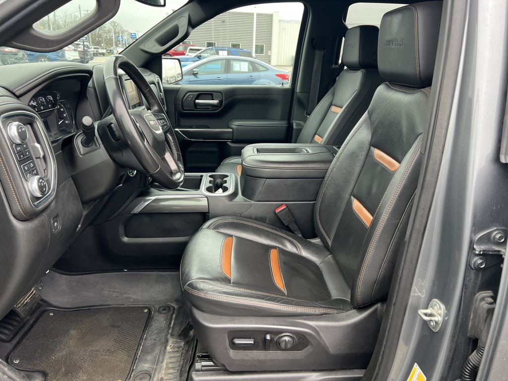2021 GMC Sierra AT4