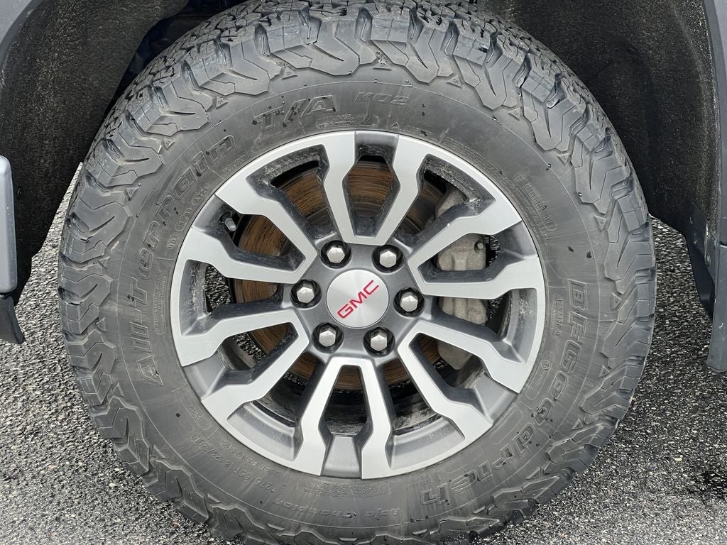 2021 GMC Sierra AT4