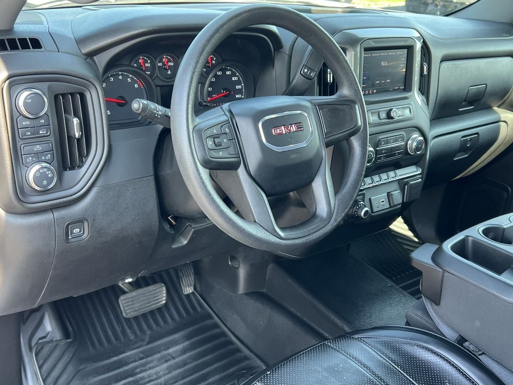 2024 GMC Sierra Pro