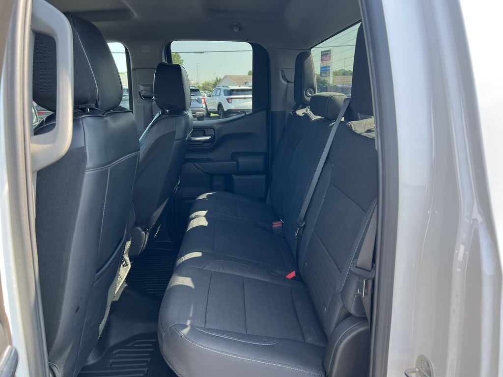 2024 GMC Sierra Pro