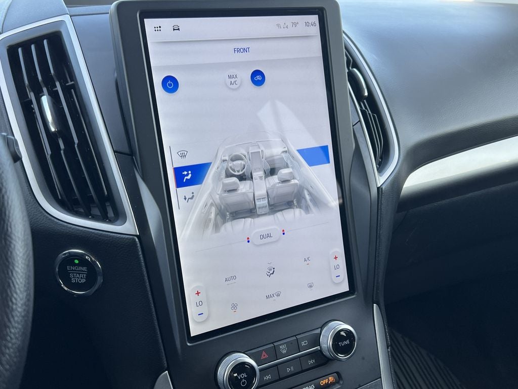2022 Ford Edge SE