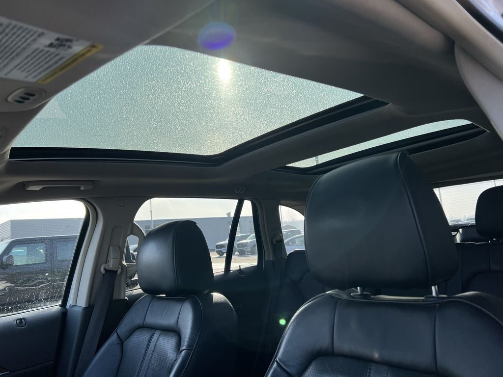 2013 Lincoln MKX Base