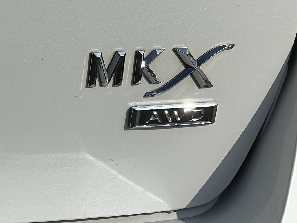 2013 Lincoln MKX Base