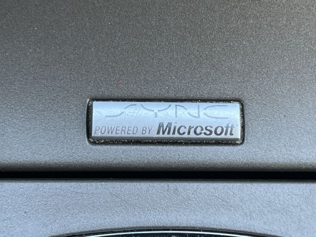 2013 Lincoln MKX Base