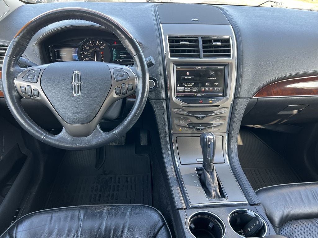 2013 Lincoln MKX Base