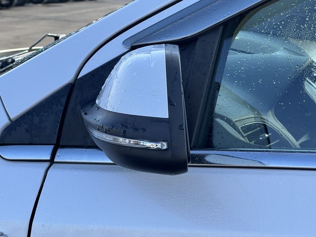 2013 Lincoln MKX Base