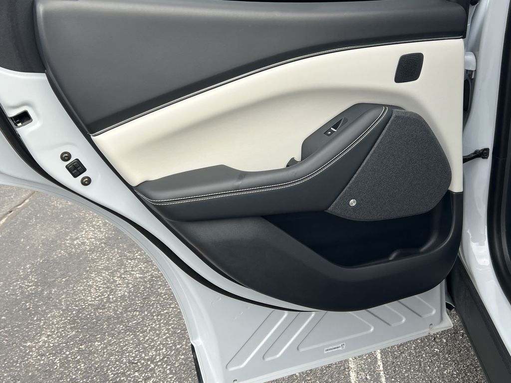 2022 Ford Mustang Mach-E Premium