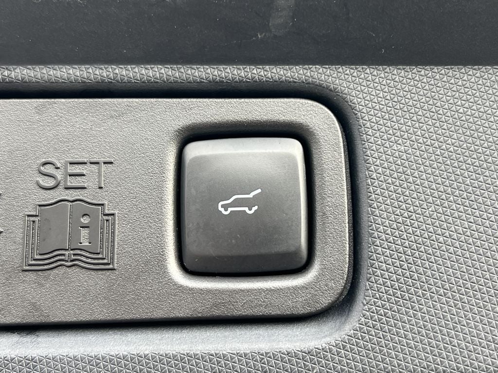 2022 Ford Mustang Mach-E Premium