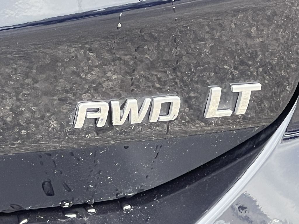 Used 2020 Chevrolet Equinox LT with VIN 3GNAXUEV0LS515015 for sale in Fremont, MI