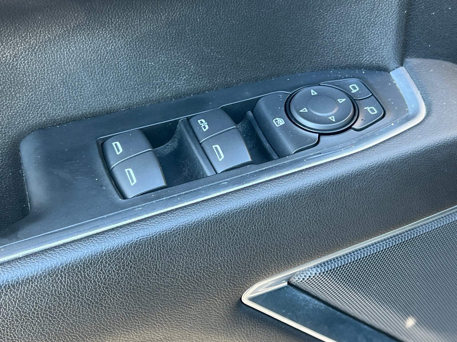 2022 GMC Sierra Elevation