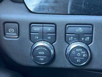2022 GMC Sierra Elevation