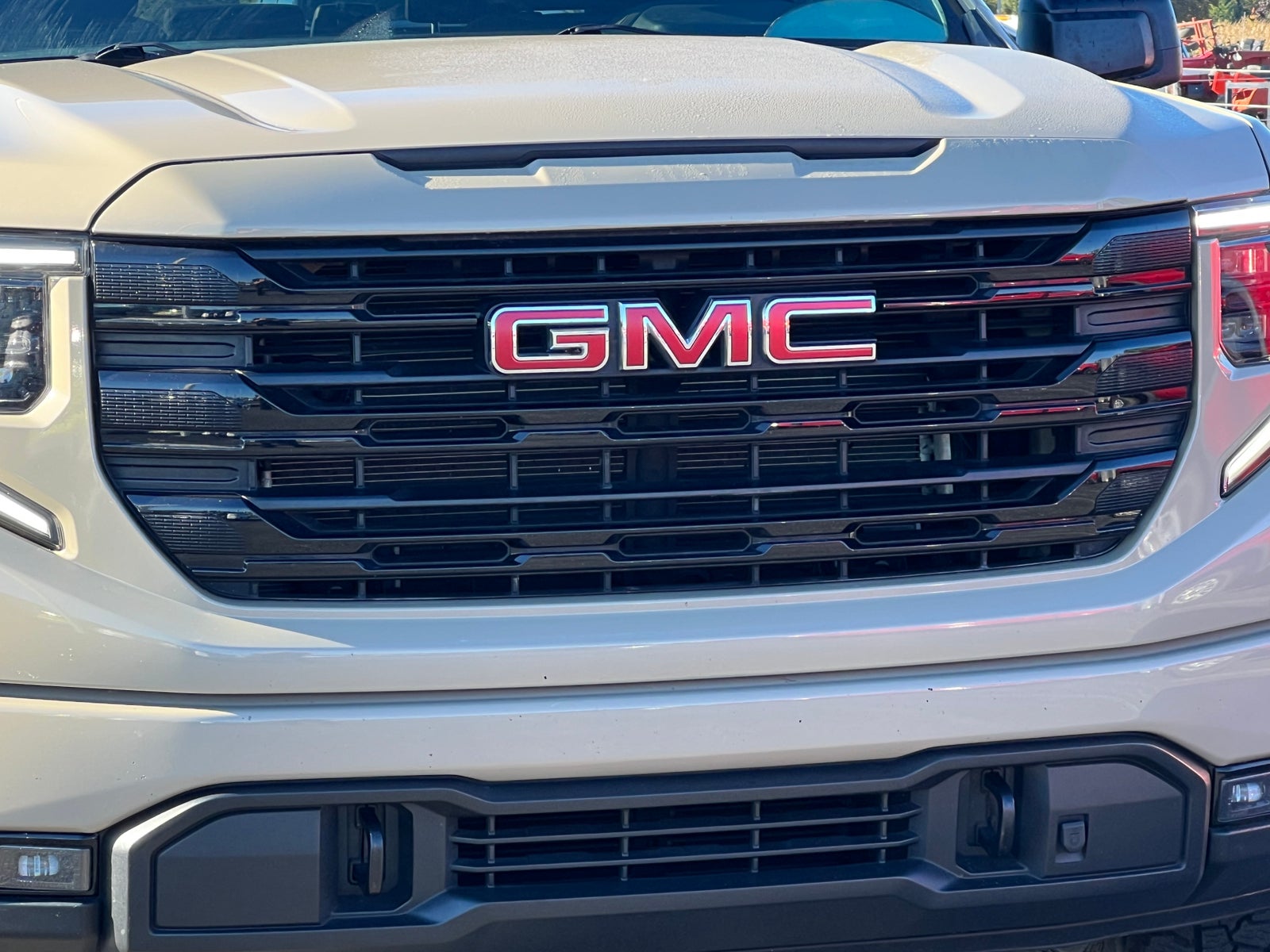 2022 GMC Sierra Elevation