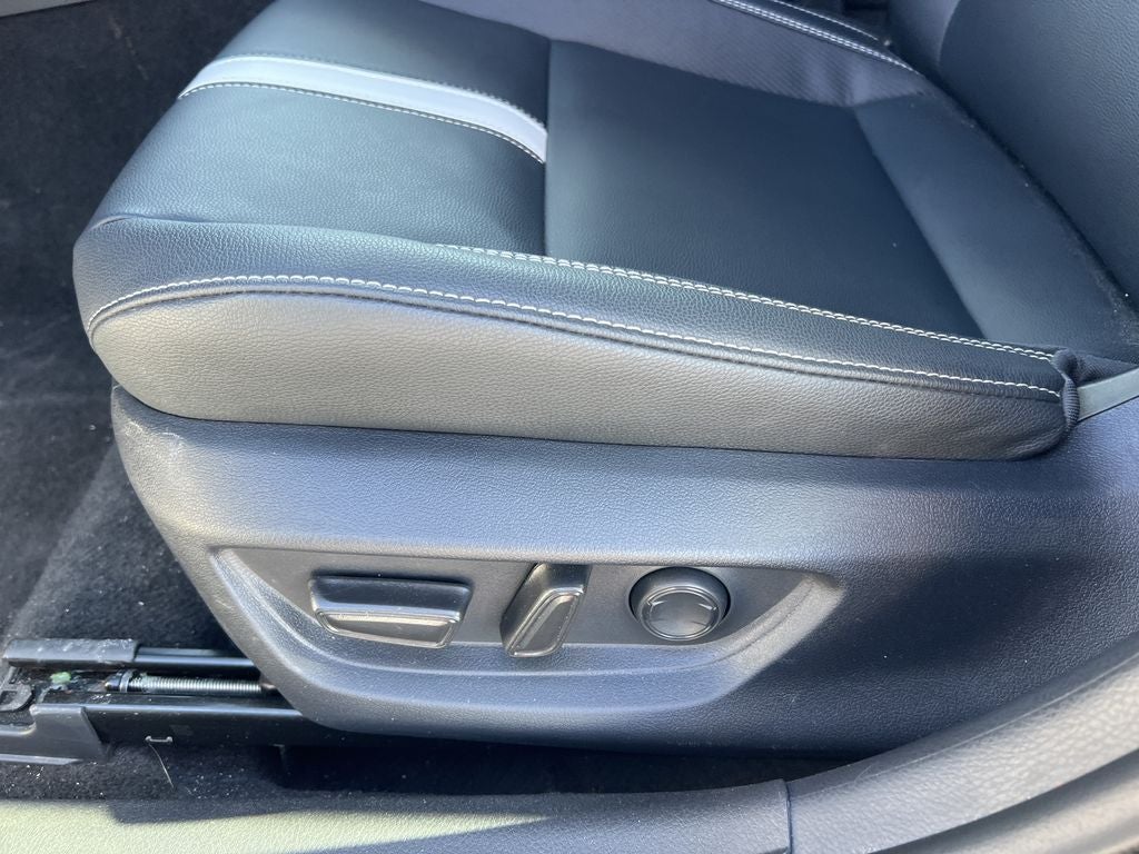 2025 Toyota Camry Hybrid Base