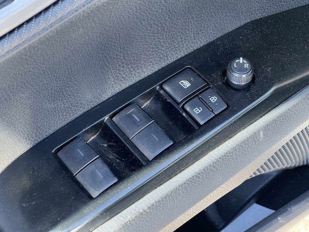 2025 Toyota Camry Hybrid Base