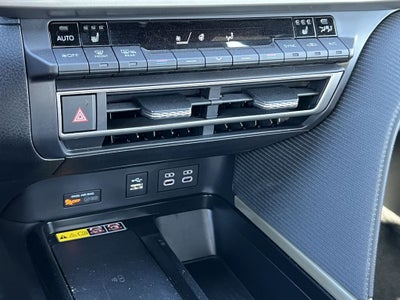 2025 Toyota Camry Hybrid Base