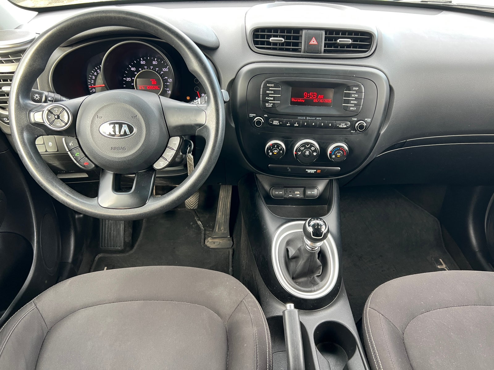 Used 2016 Kia Soul Base with VIN KNDJN2A21G7825158 for sale in Fremont, MI