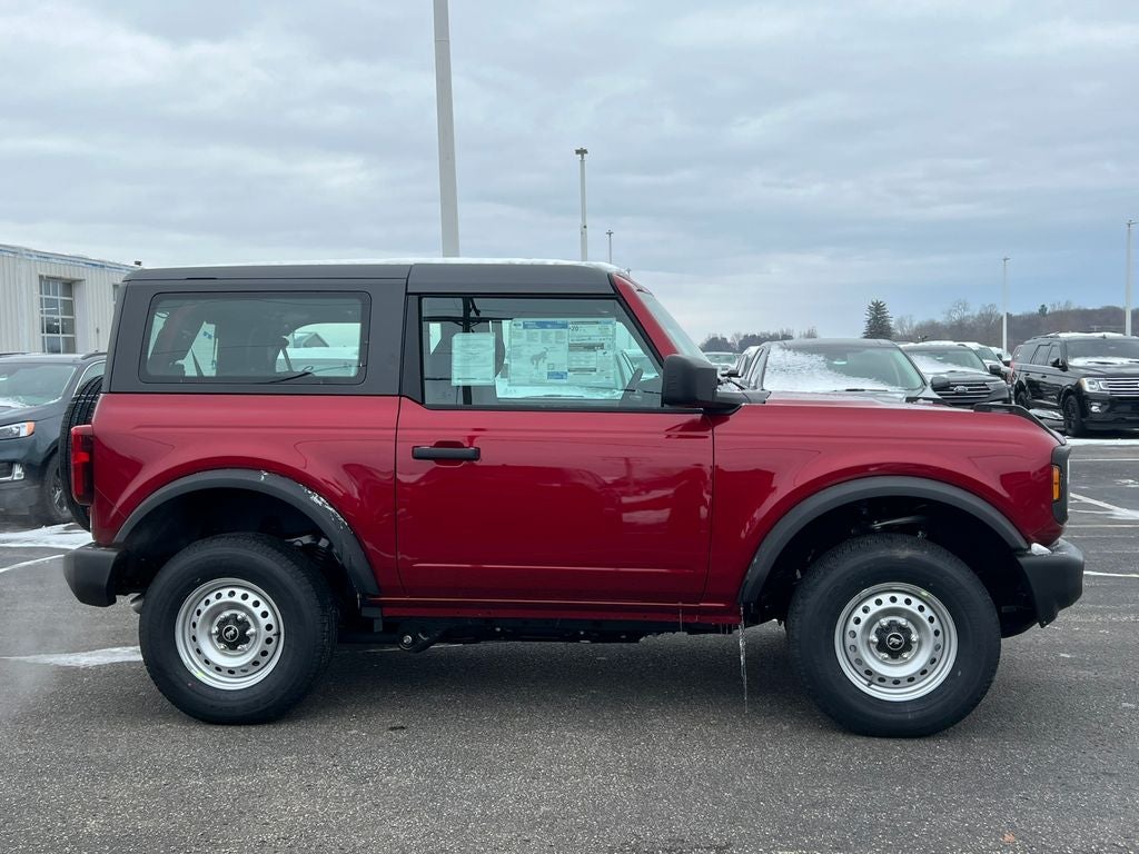 2025 Ford Bronco Base