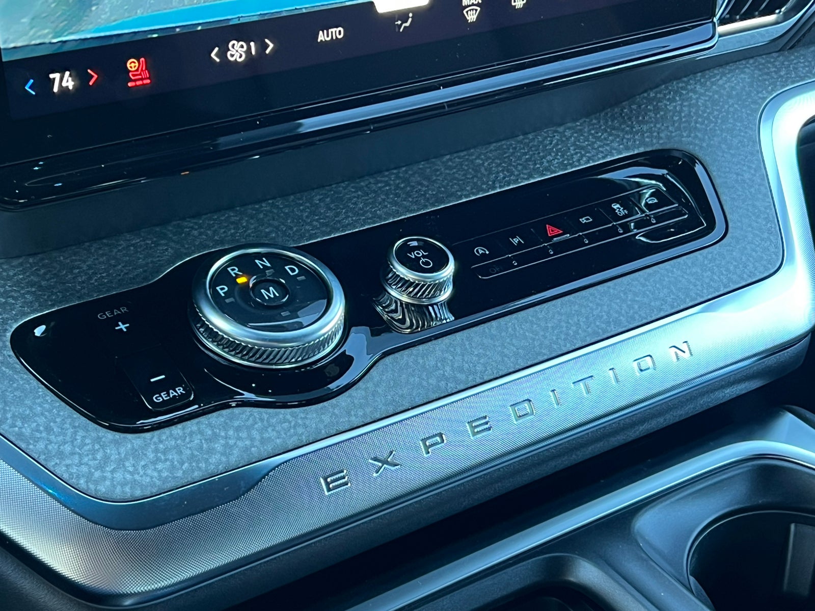2027 Ford Expedition Tremor