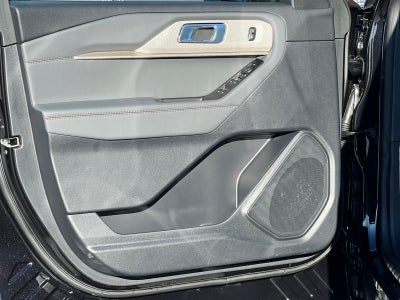 2027 Ford Explorer Active w/200A Pkg