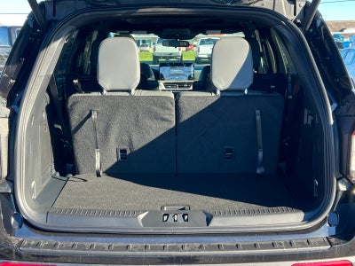 2027 Ford Explorer Active w/200A Pkg