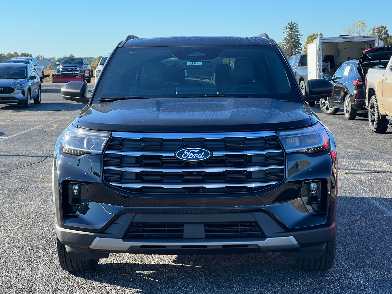 2027 Ford Explorer Active w/200A Pkg