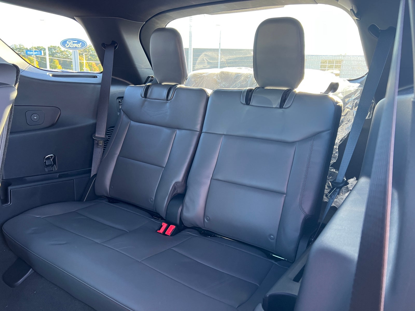 2027 Ford Explorer Active w/200A Pkg