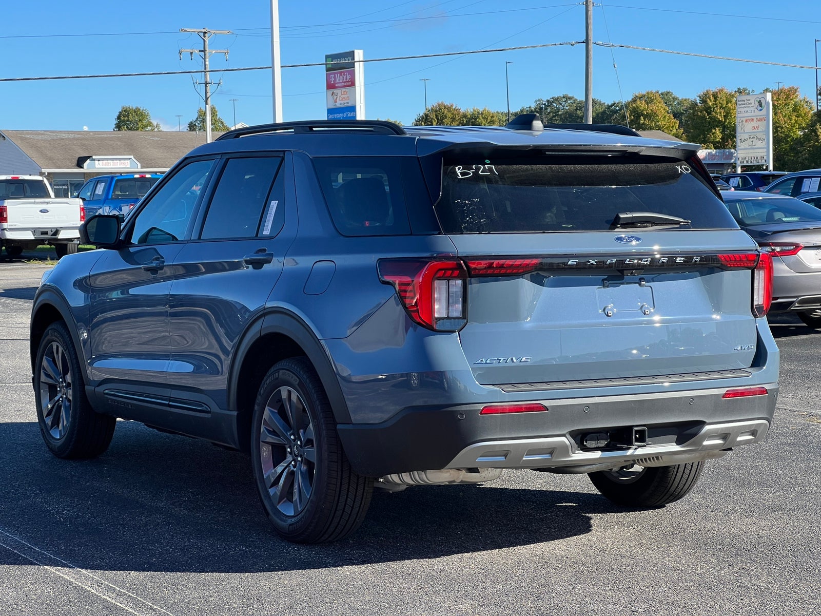 2026 Ford Explorer Active w/200A Pkg