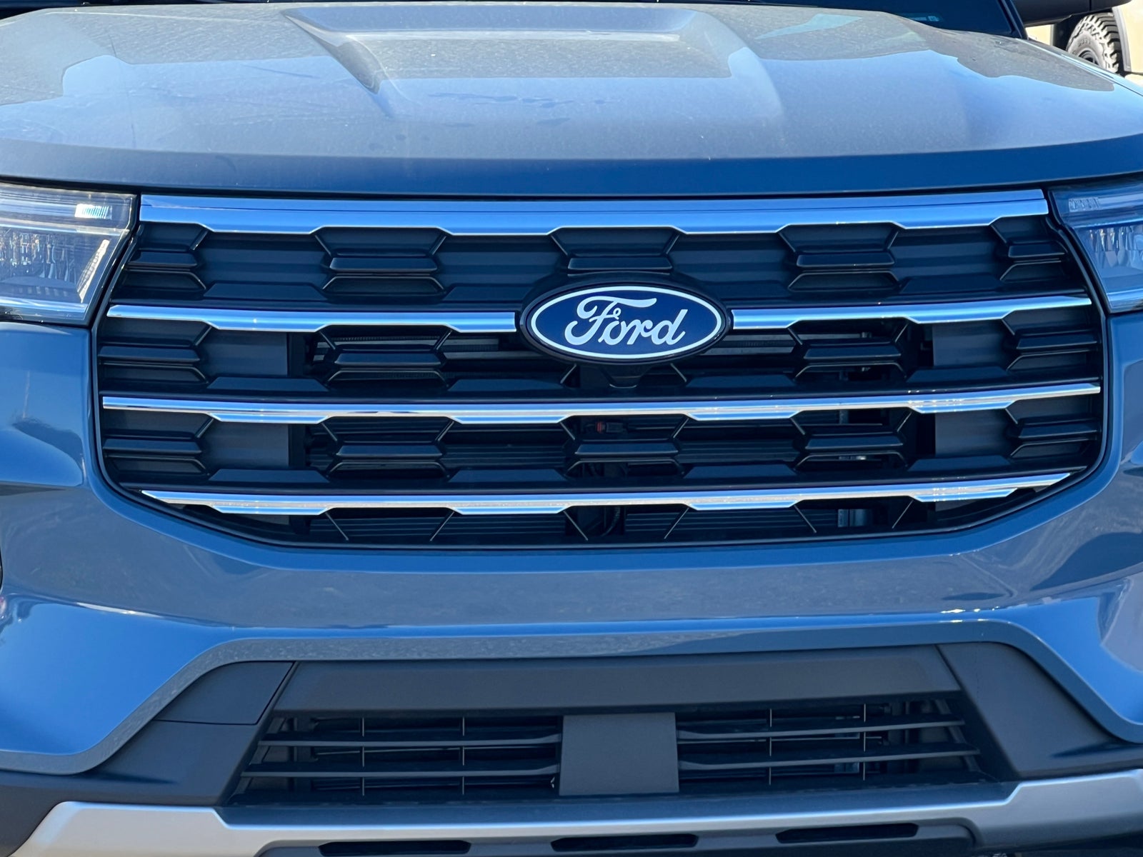2027 Ford Explorer Active w/100A Pkg