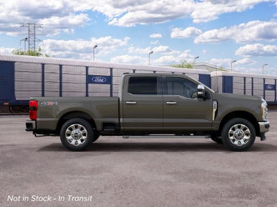 2027 Ford Super Duty F-350® Lariat®